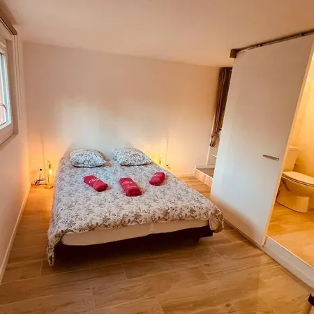 Neuf Jardin Avec Piscine דירה Fréjus